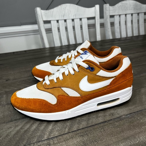 air max 1 dark curry